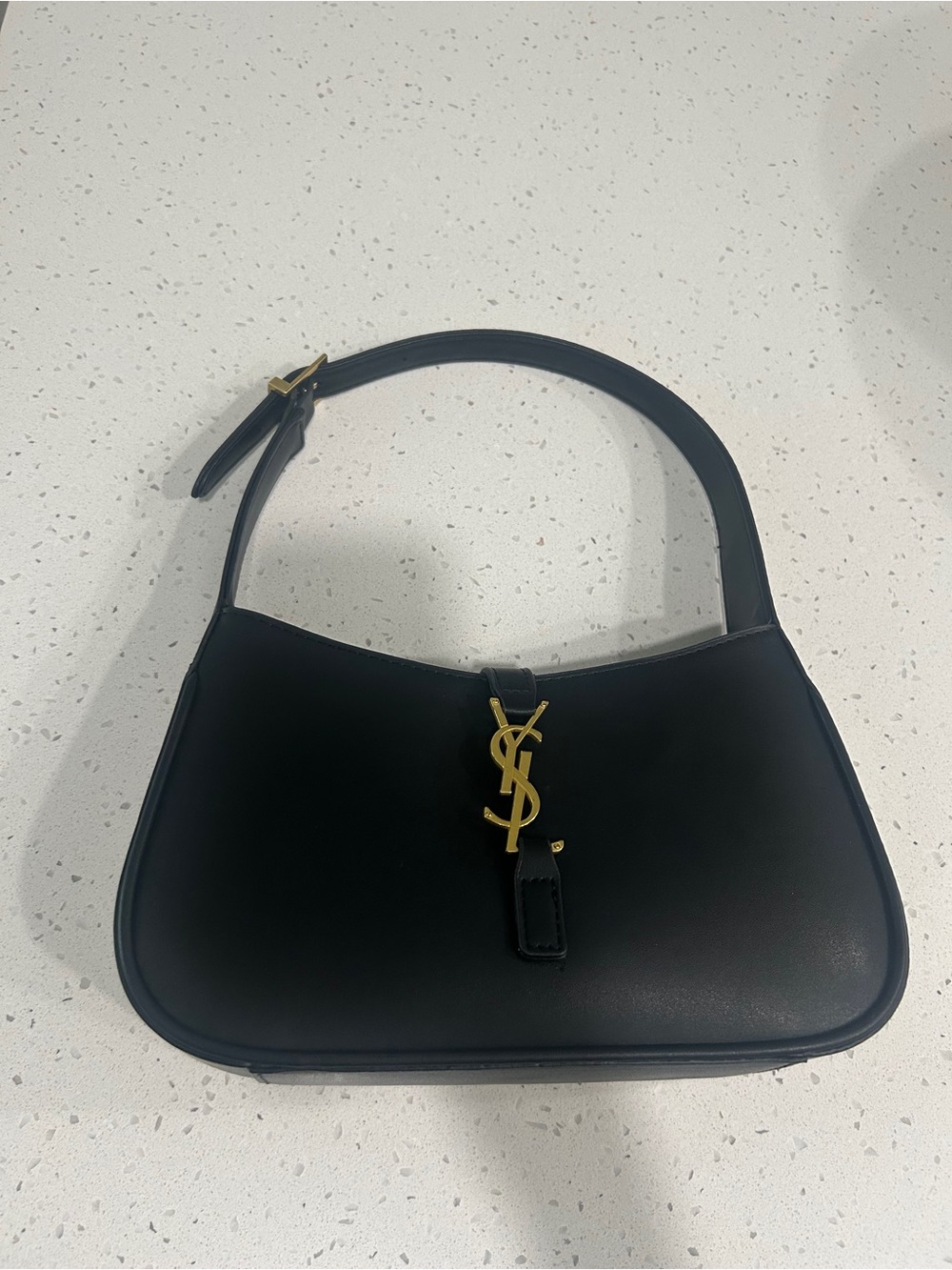 Black Shoulder bag